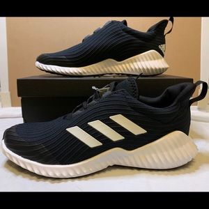 Adidas FortaRun Size 5